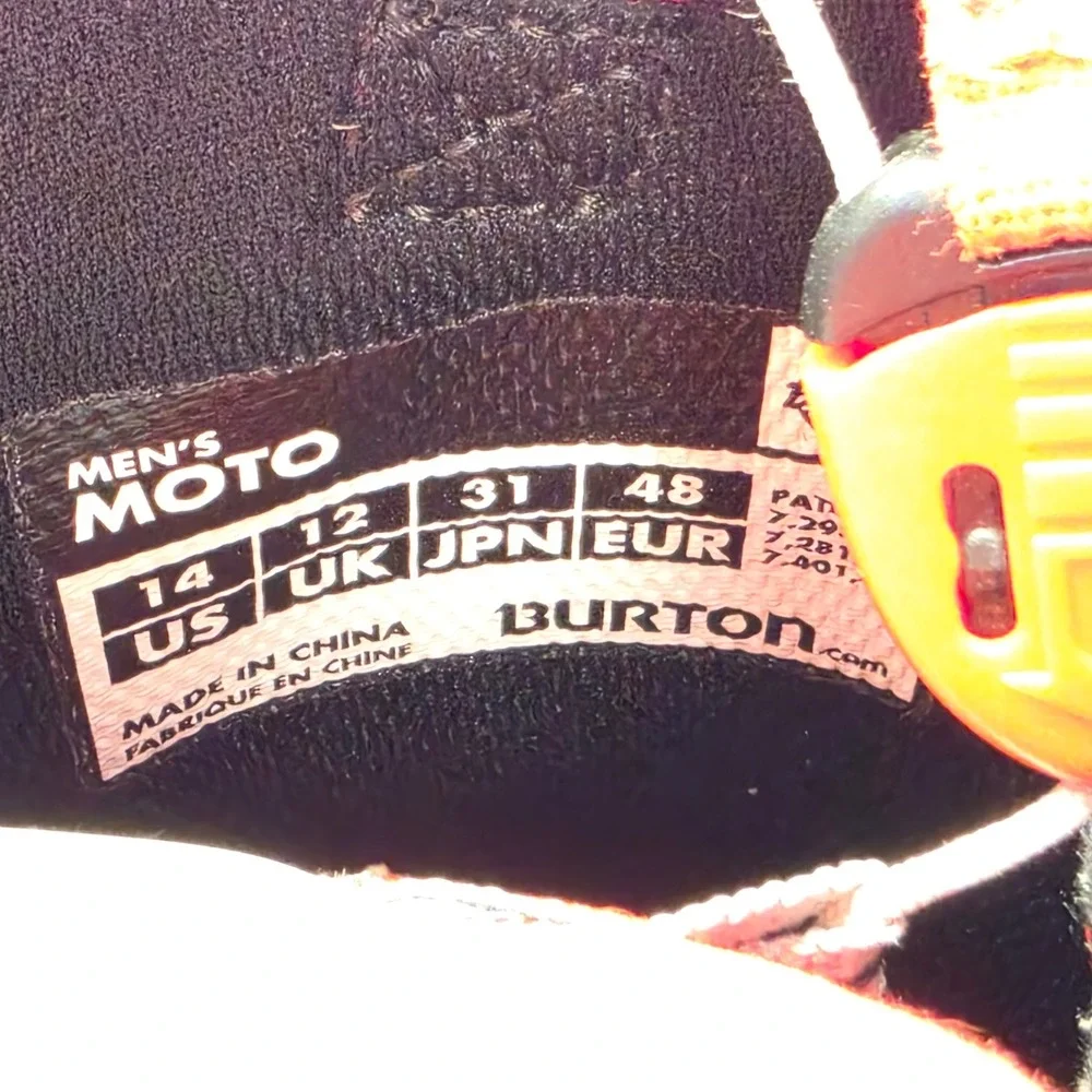 Burton moto snowboard